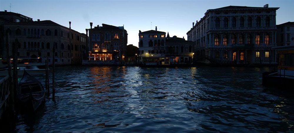 Appartamento Garden Ca' Rezzonico Venice Ngoại thất bức ảnh