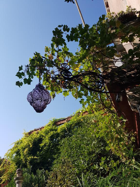 Appartamento Garden Ca' Rezzonico Venice Ngoại thất bức ảnh