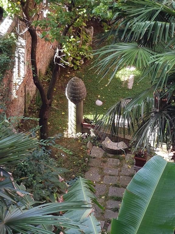 Appartamento Garden Ca' Rezzonico Venice Ngoại thất bức ảnh