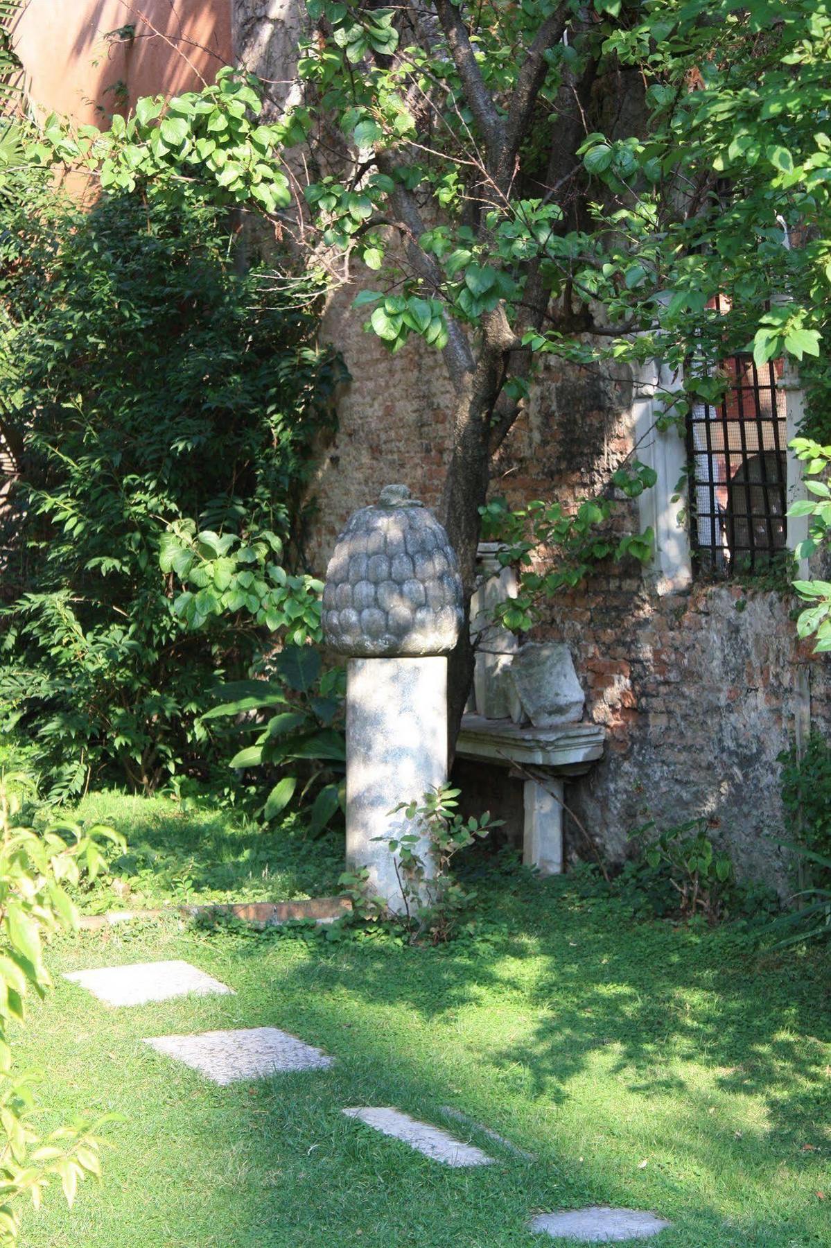 Appartamento Garden Ca' Rezzonico Venice Ngoại thất bức ảnh