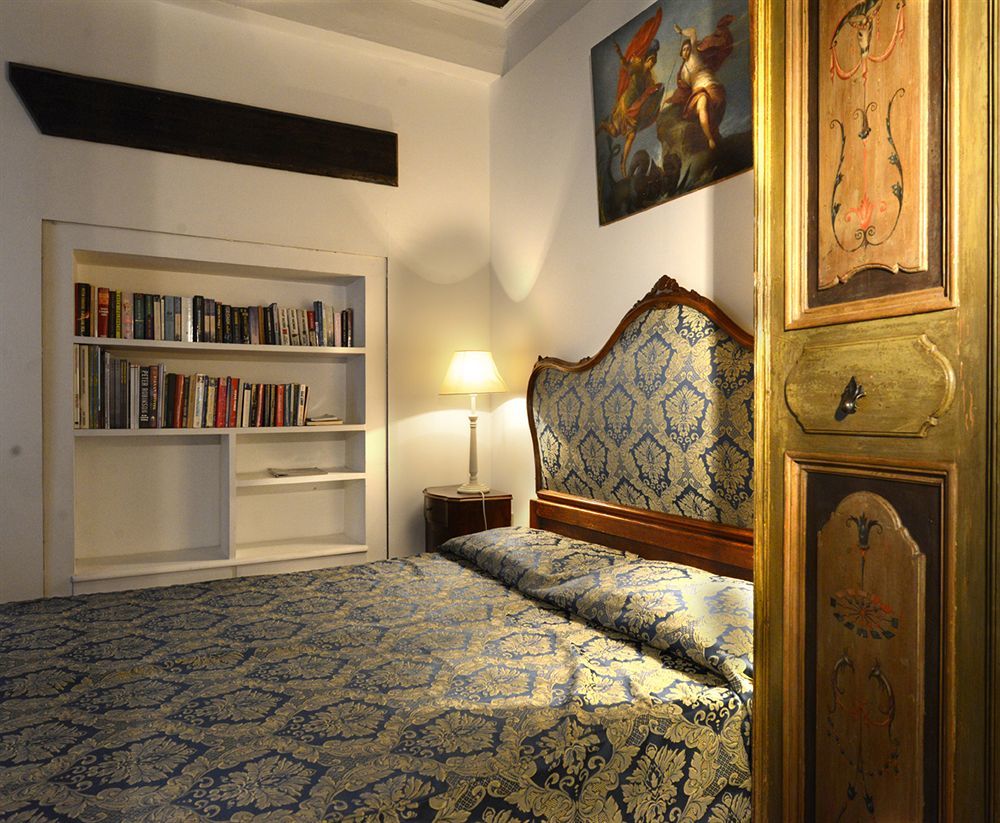Appartamento Garden Ca' Rezzonico Venice Ngoại thất bức ảnh